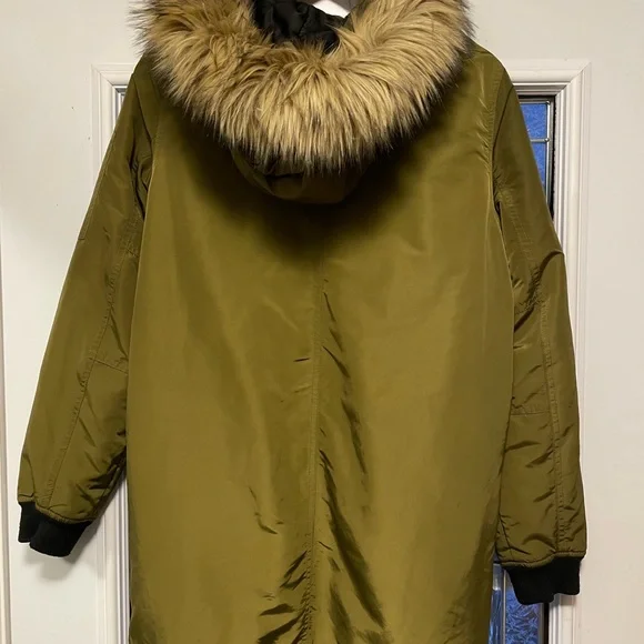 Vero Moda Olive Green Quilted Jacket - Picture 2 of 3